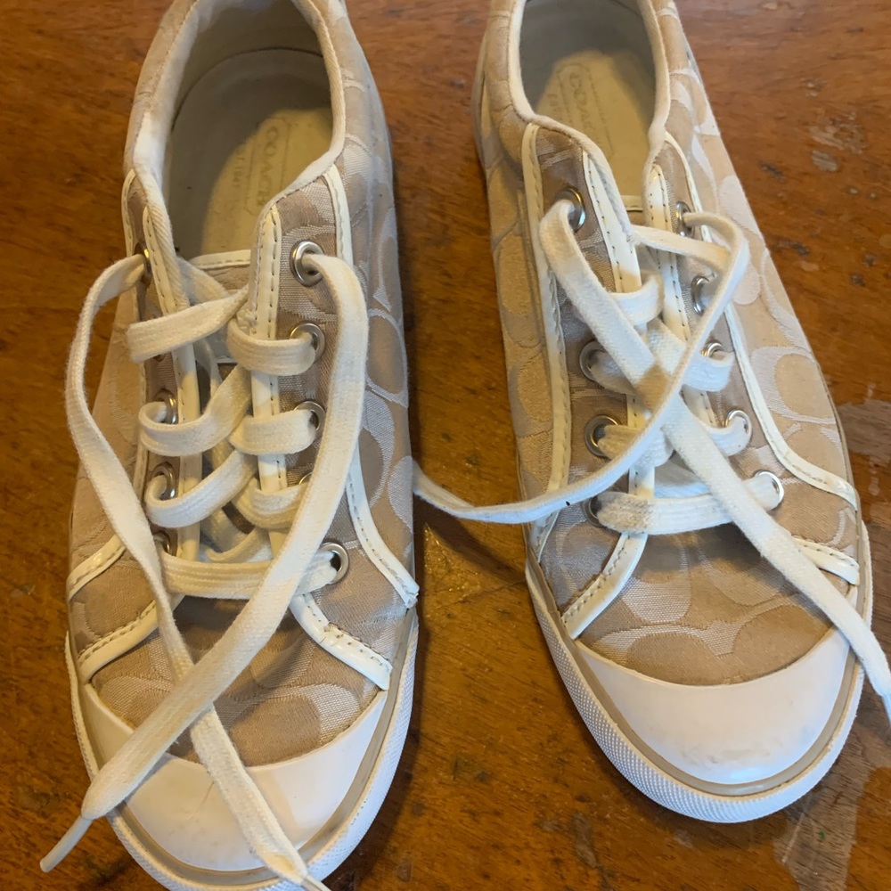 Coach tennis shoes